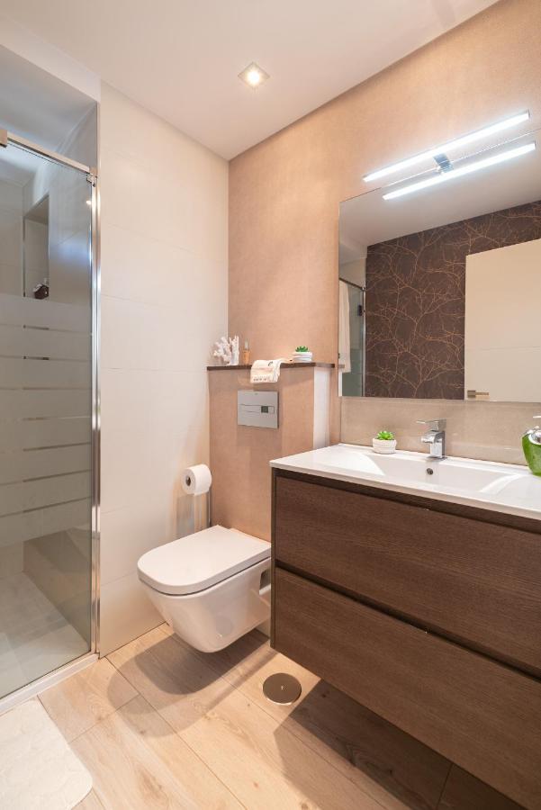 Elegante Apartamento Centrico Vigo Exterior foto